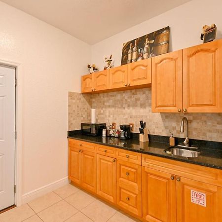 Paradise In Brandon With Luxurious 6 Person Spa Exterior foto